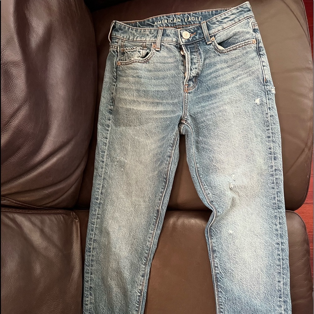 American Eagle women’s jeans